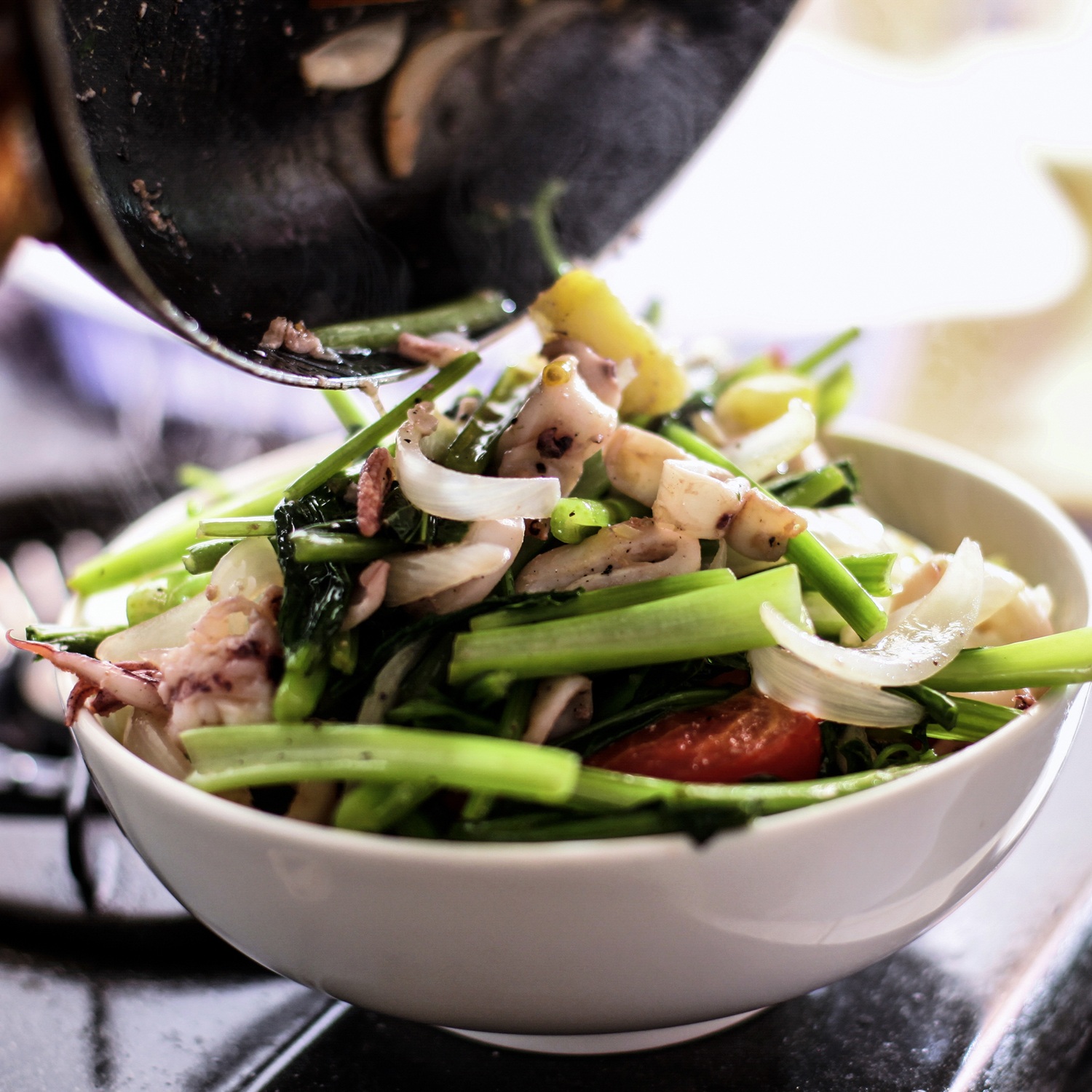 Multinational Scale Popularity